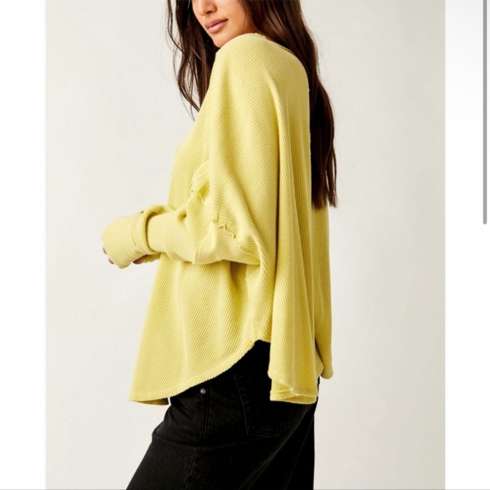 *SOLD* NWOT Free People Microphone Drop Thermal in Lemon Grass Size XL 🦄💖 - Picture 2 of 11